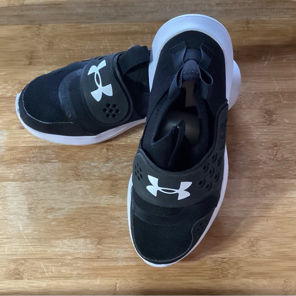Under  Armour Slip On Shoes - Picture 1 of 4
